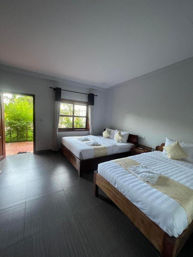 The Moon Kampot Boutique Hotel Exterior foto